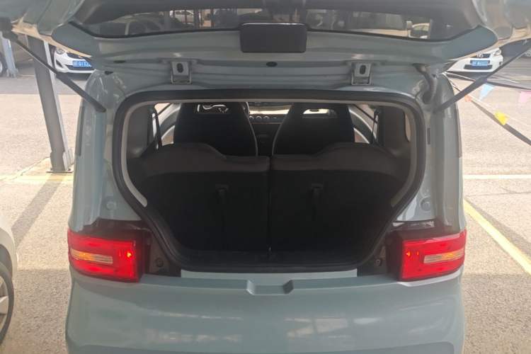Used Wuling Hongguang MINIEV 2020 Enjoyment Model Lithium Iron Phosphate Trunk