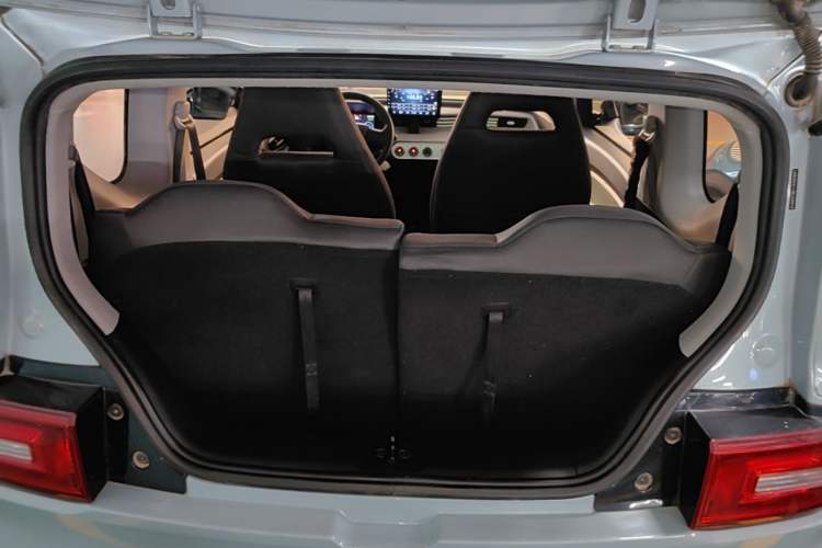Used Wuling Hongguang MINIEV 2020 Freedom Version Lithium Iron Phosphate Trunk
