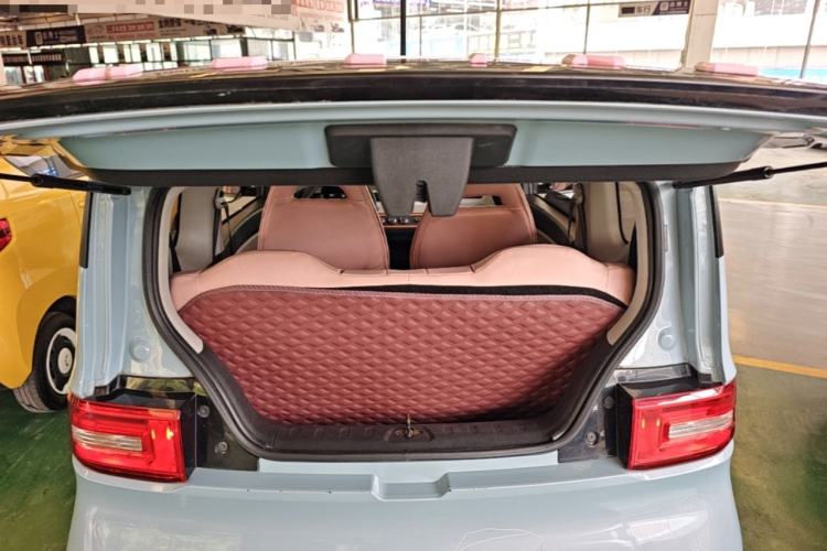 Used Wuling Hongguang MINIEV 2020 Freedom Version Lithium Iron Phosphate Trunk