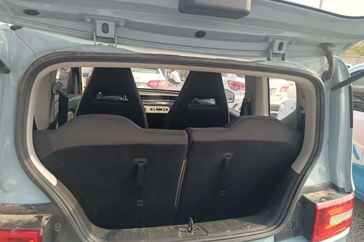 Used Wuling Hongguang MINIEV 2020 Freedom Version Lithium Iron Phosphate Trunk