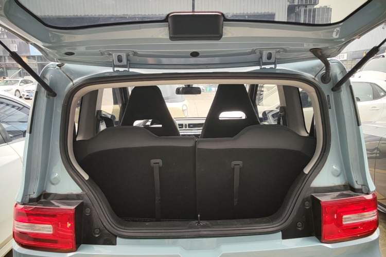 Used Wuling Hongguang MINIEV 2020 Enjoyment Model Lithium Iron Phosphate Trunk