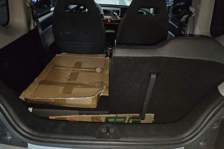 Used Wuling Hongguang MINIEV 2020 Freedom Version Lithium Iron Phosphate Trunk
