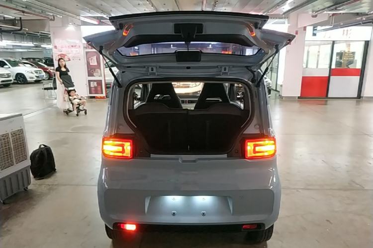 Used Wuling Hongguang MINIEV 2020 Freedom Version Lithium Iron Phosphate Trunk