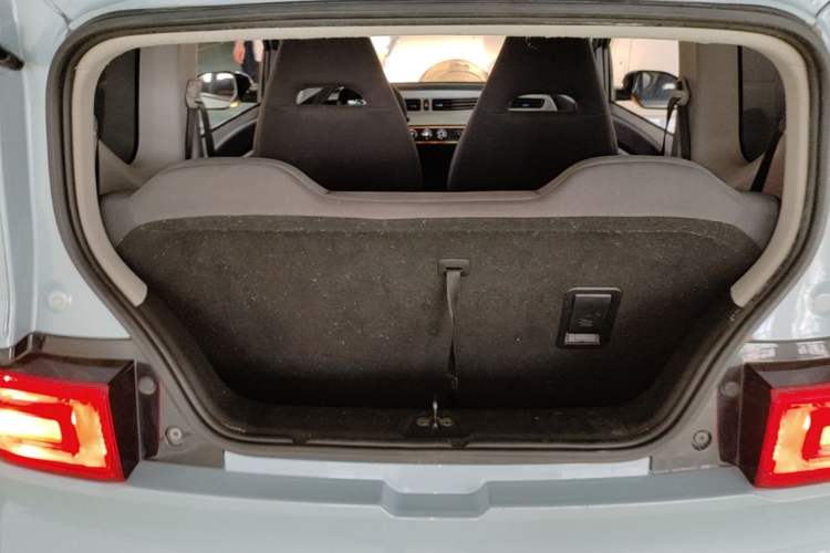 Used Wuling Hongguang MINIEV 2020 Enjoy Edition Lithium-Ion Battery Trunk