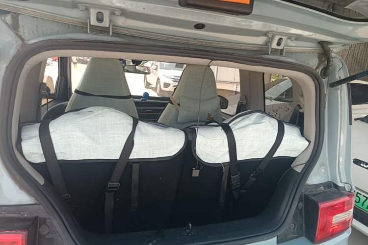 Used Wuling Hongguang MINIEV 2020 Freedom Version Lithium Iron Phosphate Trunk