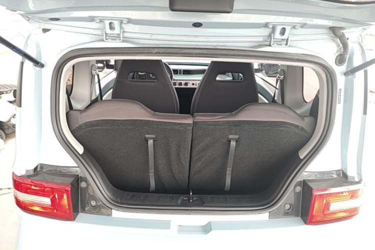 Used Wuling Hongguang MINIEV 2020 Freedom Version Lithium Iron Phosphate Trunk