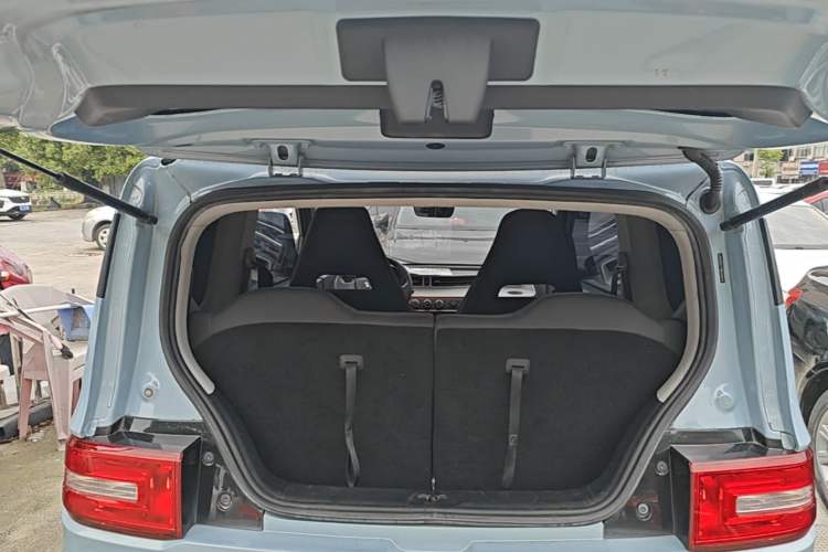 Used Wuling Hongguang MINIEV 2020 Freedom Version Lithium Iron Phosphate Trunk