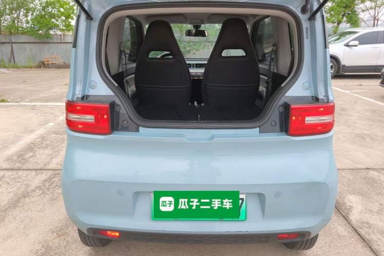 Used Wuling Hongguang MINIEV 2020 Freedom Version Lithium Iron Phosphate Trunk