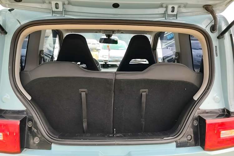 Used Wuling Hongguang MINIEV 2020 Enjoyment Model Lithium Iron Phosphate Trunk
