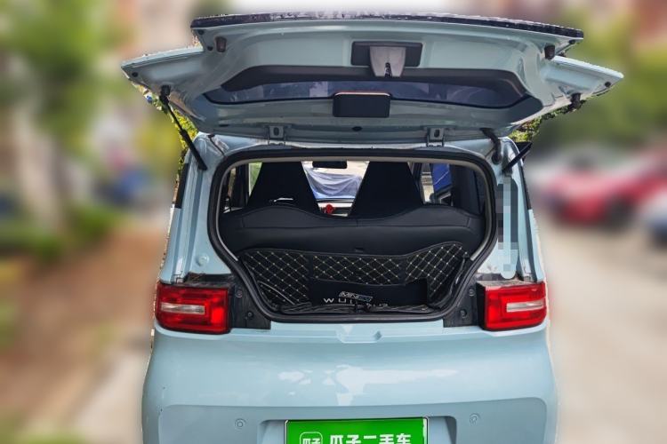 Used Wuling Hongguang MINIEV 2020 Zizai Version Lithium-NMC Trunk