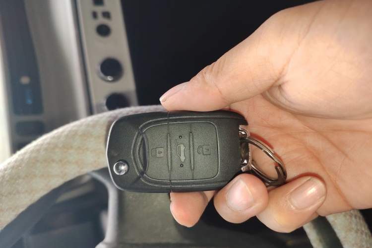 Used Wuling Hongguang MINIEV 2020 Enjoyment Model Lithium Iron Phosphate Vehicle Key