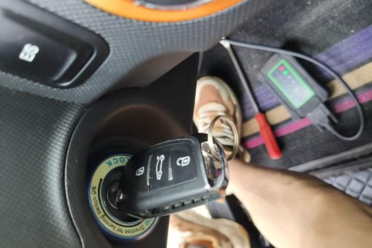 Used Wuling Hongguang MINIEV 2020 Enjoyment Model Lithium Iron Phosphate Vehicle Key