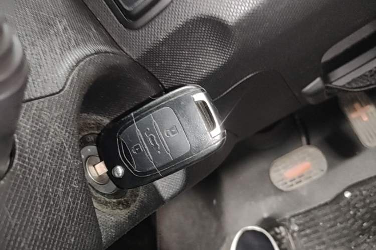 Used Wuling Hongguang MINIEV 2020 Freedom Version Lithium Iron Phosphate Vehicle Key