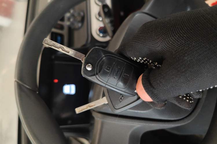 Used Wuling Hongguang MINIEV 2020 Freedom Version Lithium Iron Phosphate Vehicle Key
