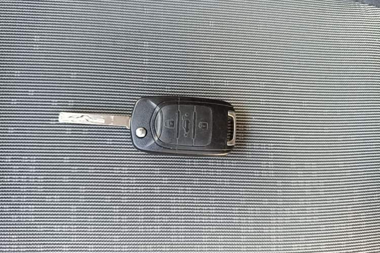 Used Wuling Hongguang MINIEV 2020 Enjoyment Model Lithium Iron Phosphate Vehicle Key
