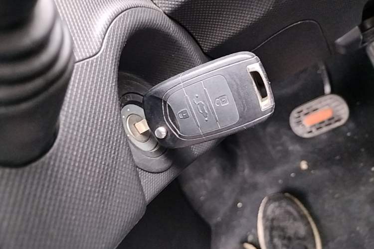 Used Wuling Hongguang MINIEV 2020 Freedom Version Lithium Iron Phosphate Vehicle Key