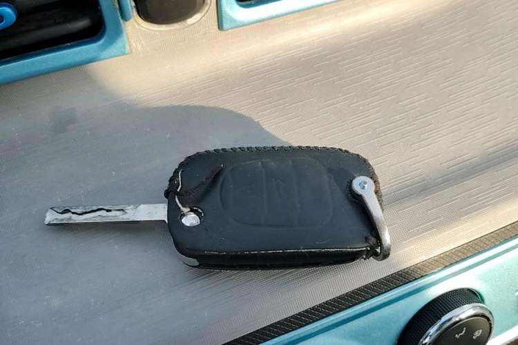 Used Wuling Hongguang MINIEV 2020 Freedom Version Lithium Iron Phosphate Vehicle Key