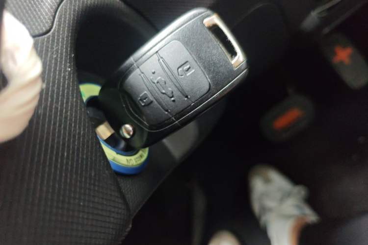 Used Wuling Hongguang MINIEV 2020 Enjoyment Model Lithium Iron Phosphate Vehicle Key