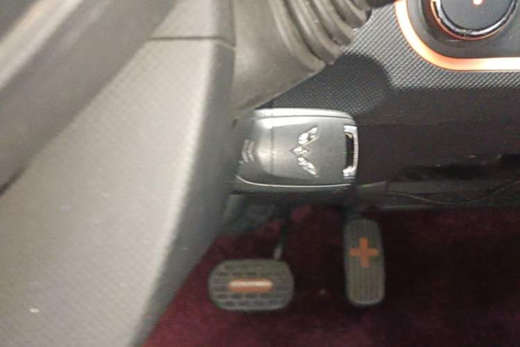 Used Wuling Hongguang MINIEV 2020 Zizai Version Lithium-NMC Vehicle Key