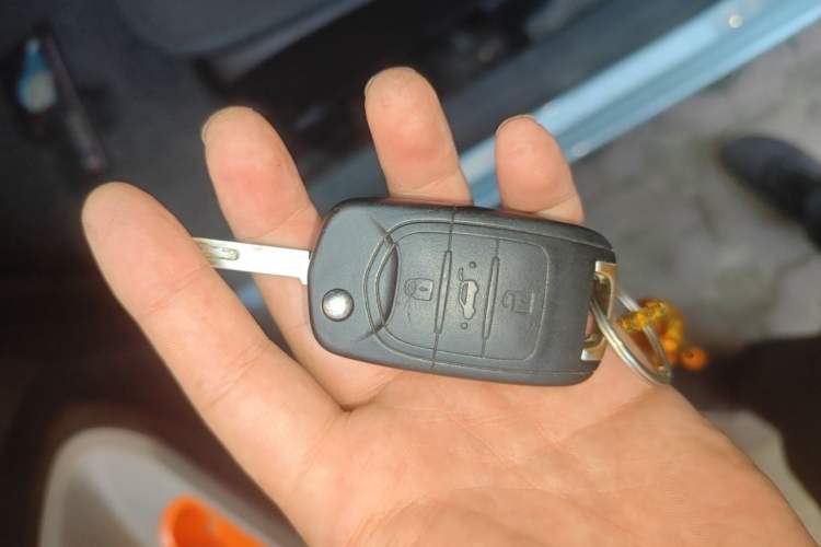 Used Wuling Hongguang MINIEV 2020 Enjoyment Model Lithium Iron Phosphate Vehicle Key