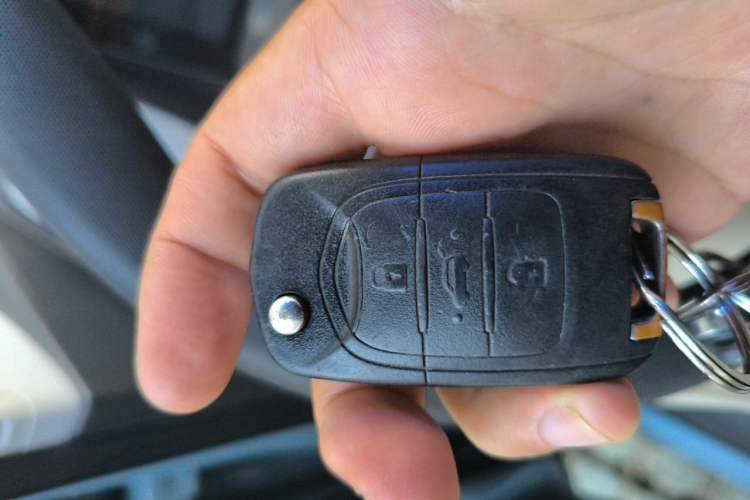 Used Wuling Hongguang MINIEV 2020 Zizai Version Lithium-NMC Vehicle Key