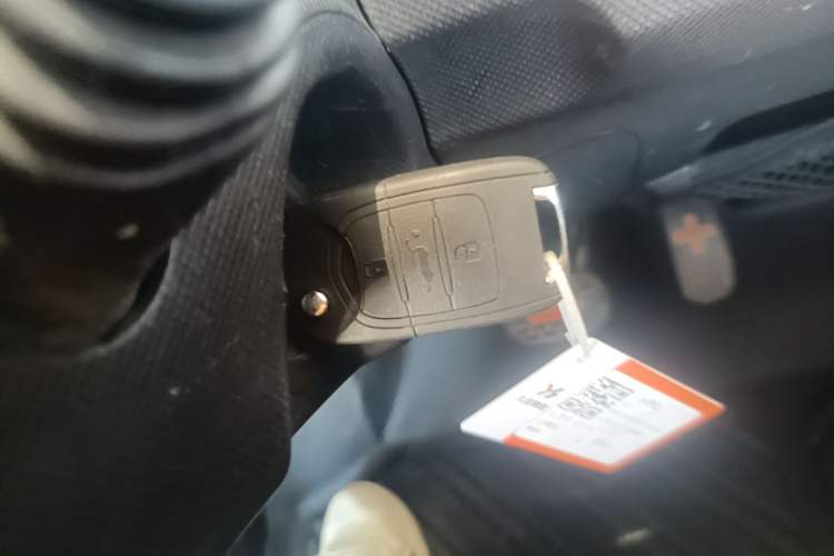 Used Wuling Hongguang MINIEV 2020 Zizai Version Lithium-NMC Vehicle Key