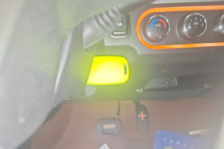 Used Wuling Hongguang MINIEV 2020 Zizai Version Lithium-NMC Vehicle Key