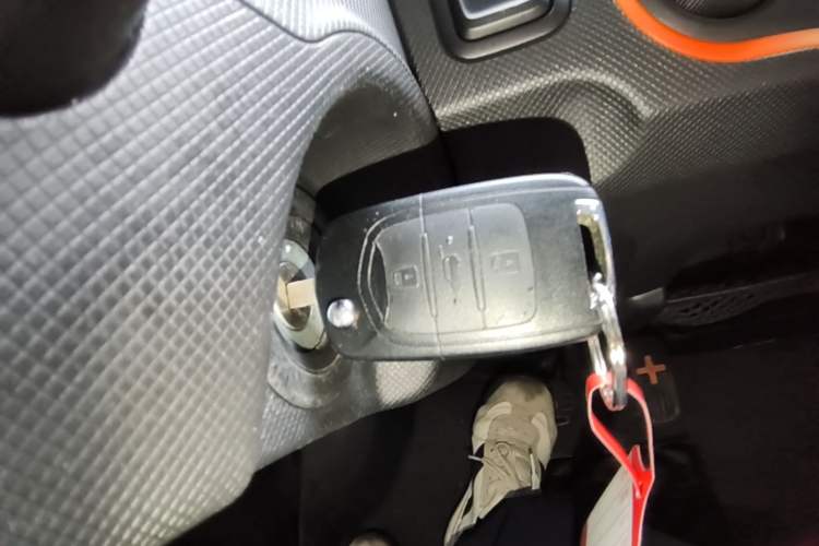 Used Wuling Hongguang MINIEV 2020 Freedom Version Lithium Iron Phosphate Vehicle Key