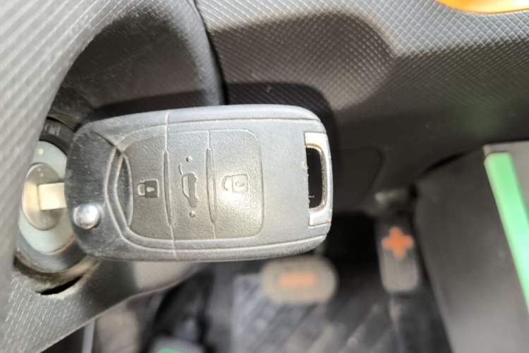 Used Wuling Hongguang MINIEV 2020 Freedom Version Lithium Iron Phosphate Vehicle Key