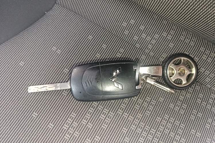 Used Wuling Hongguang MINIEV 2020 Easy Version Lithium-Ion Battery Vehicle Key