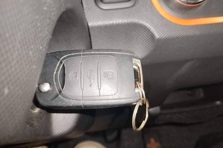 Used Wuling Hongguang MINIEV 2020 Lite Version Lithium Iron Phosphate Vehicle Key