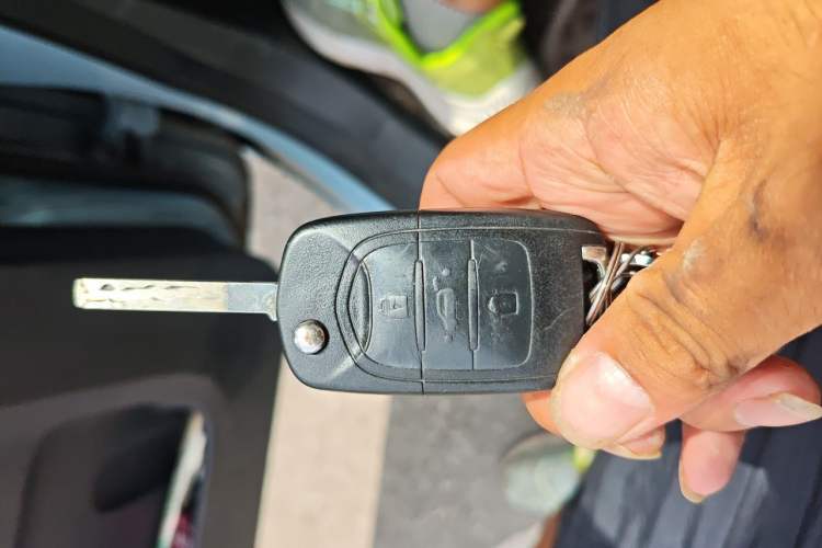 Used Wuling Hongguang MINIEV 2020 Zizai Version Lithium-NMC Vehicle Key