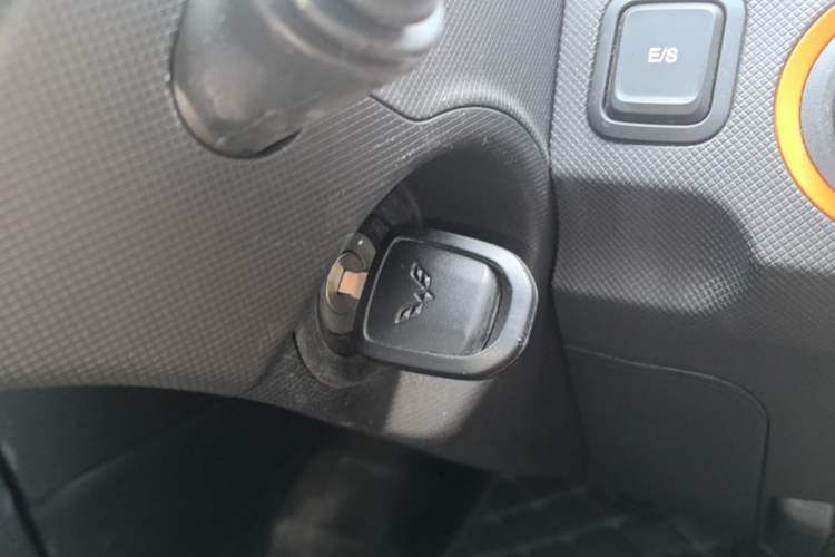 Used Wuling Hongguang MINIEV 2020 Zizai Version Lithium-NMC Vehicle Key