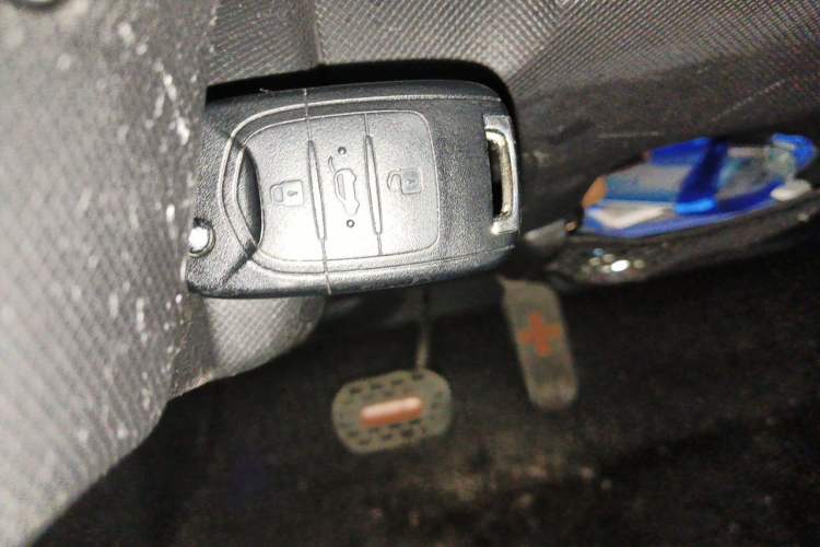 Used Wuling Hongguang MINIEV 2020 Freedom Version Lithium Iron Phosphate Vehicle Key