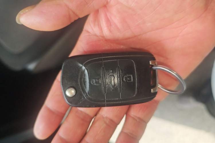 Used Wuling Hongguang MINIEV 2020 Enjoyment Model Lithium Iron Phosphate Vehicle Key