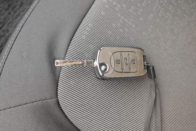 Used Wuling Hongguang MINIEV 2020 Freedom Version Lithium Iron Phosphate Vehicle Key