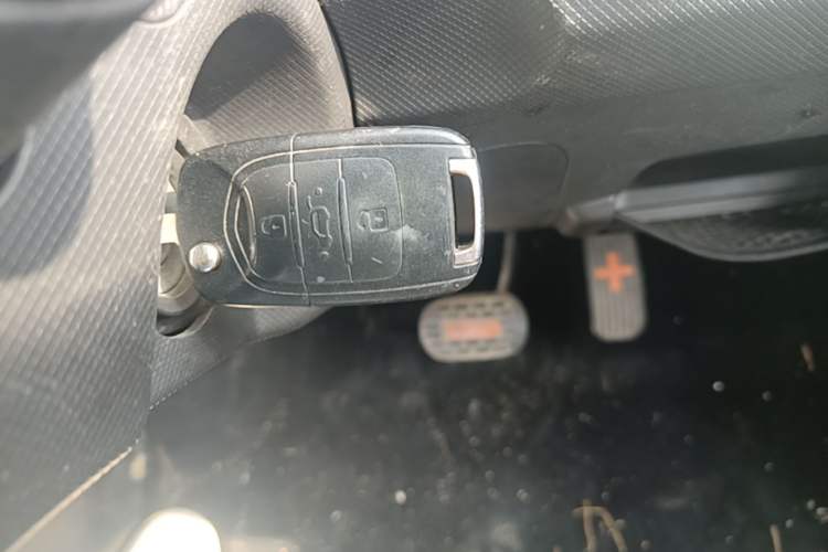 Used Wuling Hongguang MINIEV 2020 Freedom Version Lithium Iron Phosphate Vehicle Key