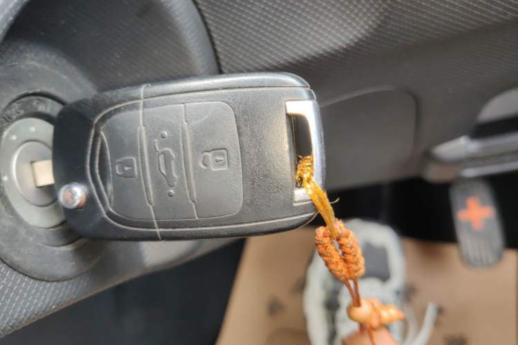 Used Wuling Hongguang MINIEV 2020 Freedom Version Lithium Iron Phosphate Vehicle Key