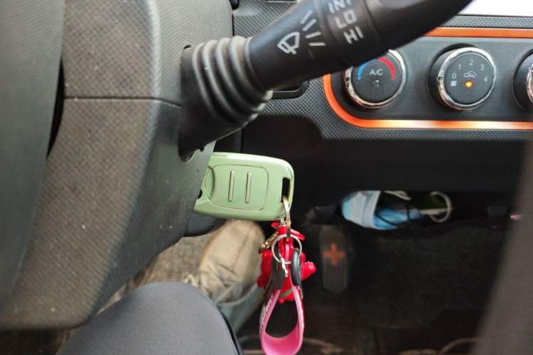 Used Wuling Hongguang MINIEV 2020 Freedom Version Lithium Iron Phosphate Vehicle Key