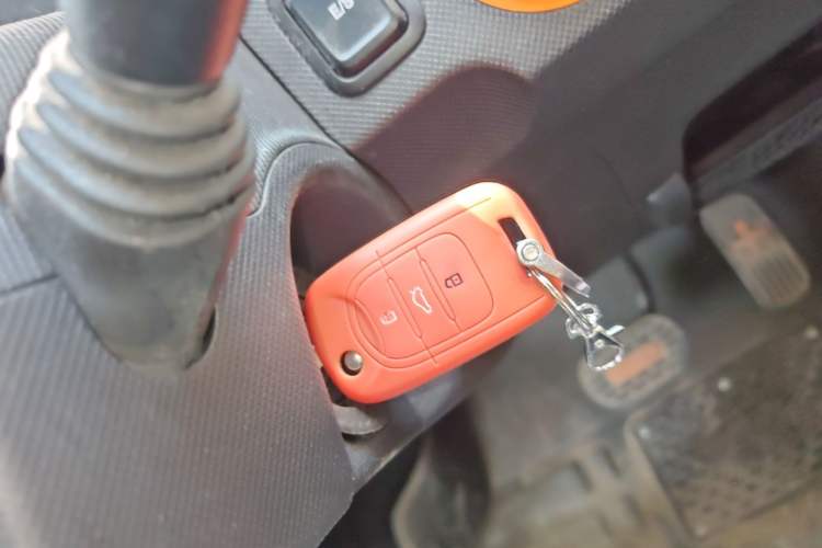 Used Wuling Hongguang MINIEV 2020 Freedom Version Lithium Iron Phosphate Vehicle Key