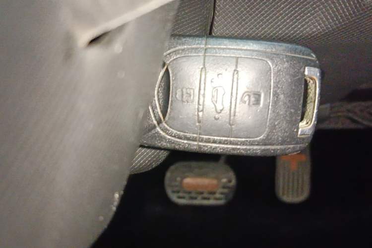 Used Wuling Hongguang MINIEV 2020 Enjoyment Model Lithium Iron Phosphate Vehicle Key