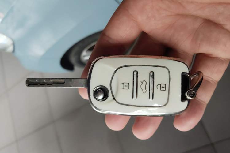 Used Wuling Hongguang MINIEV 2020 Freedom Version Lithium Iron Phosphate Vehicle Key