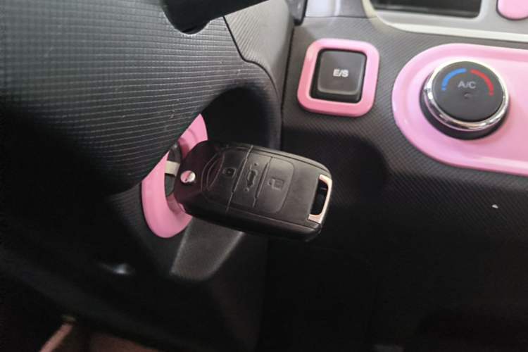 Used Wuling Hongguang MINIEV 2020 Zizai Version Lithium-NMC Vehicle Key