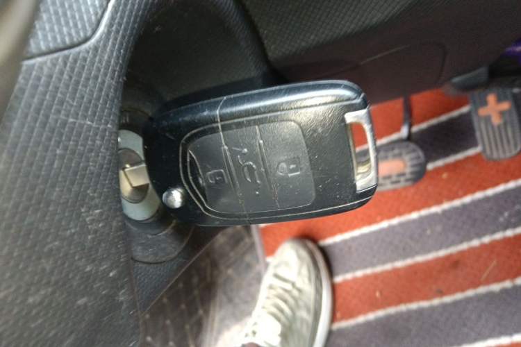 Used Wuling Hongguang MINIEV 2020 Enjoyment Model Lithium Iron Phosphate Vehicle Key