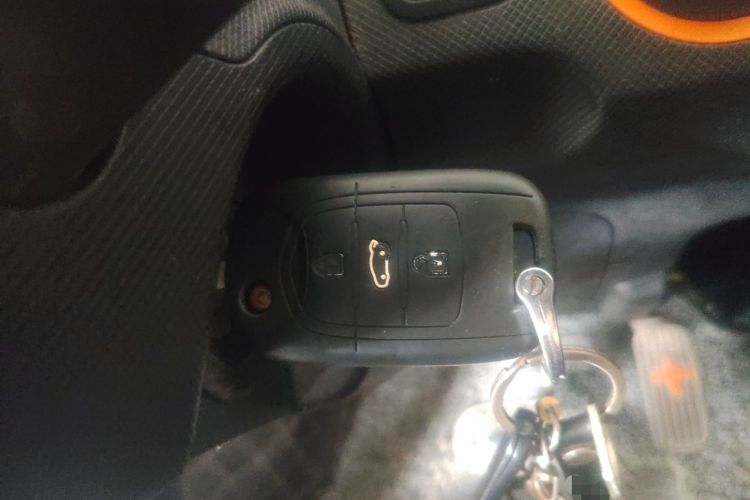 Used Wuling Hongguang MINIEV 2020 Enjoy Edition Lithium-Ion Battery Vehicle Key