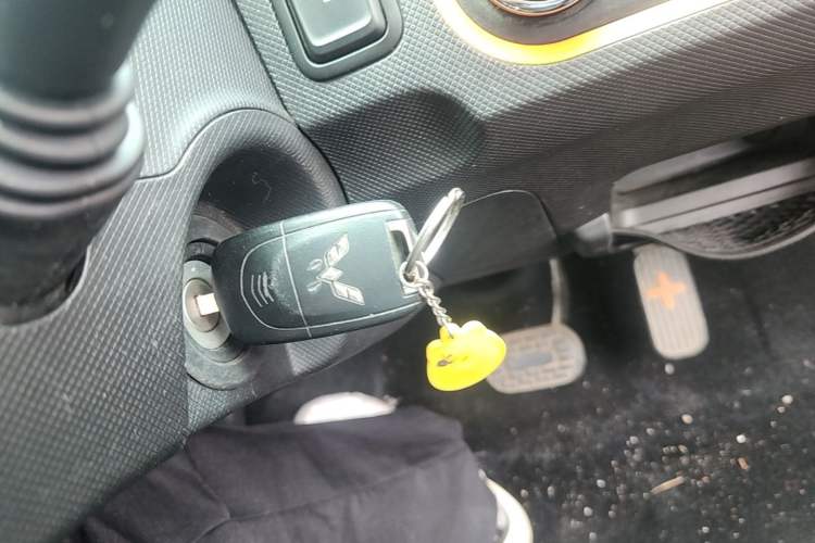 Used Wuling Hongguang MINIEV 2020 Enjoy Edition Lithium-Ion Battery Vehicle Key
