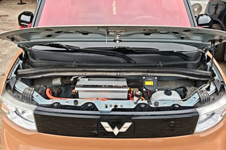 Used Wuling Hongguang MINIEV 2020 Easy Version Lithium-Ion Battery Engine Bay