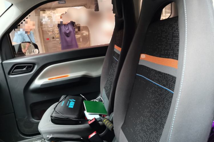 Used Wuling Hongguang MINIEV 2020 Enjoy Edition Lithium-Ion Battery Left Front Seat