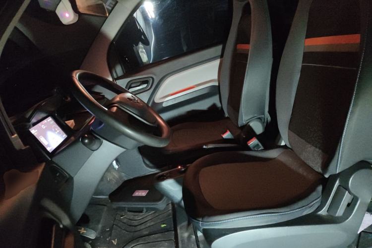 Used Wuling Hongguang MINIEV 2020 Enjoyment Model Lithium Iron Phosphate Left Front Seat