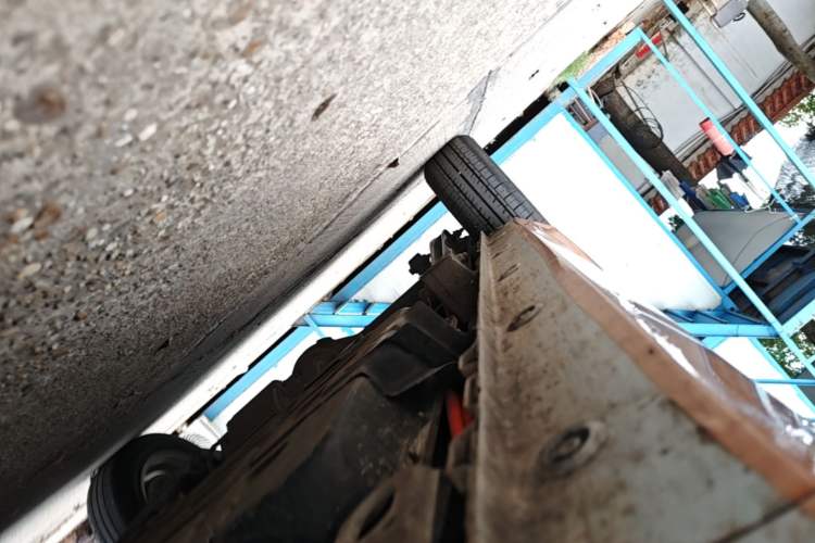 Used Wuling Hongguang MINIEV 2020 Easy Version Lithium-Ion Battery Right Side Sill